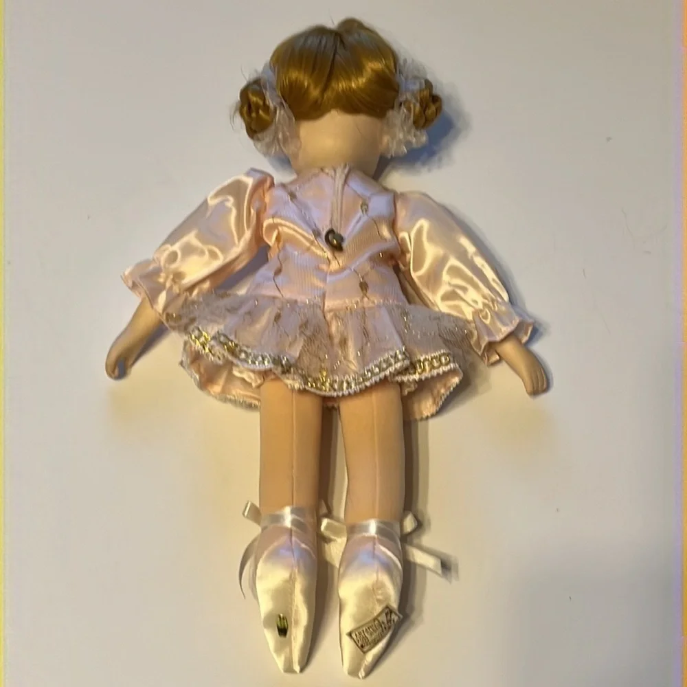 The‎ San Francisco Music Box Ballerina Porcelain Doll Musical Wind Up 12 Inch